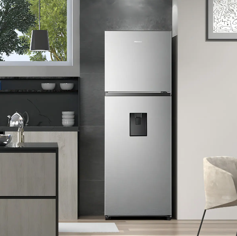Heladera Hisense Inverter No Frost 346L con Dispenser de Agua RT3N320NMC