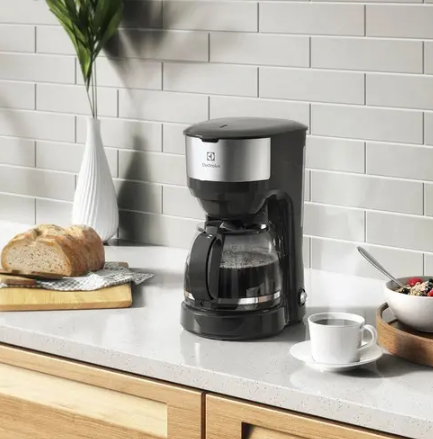 Cafetera Eléctrica Electrolux Efficient ECM20 30 Tazas 1,2 L Negra e Inox